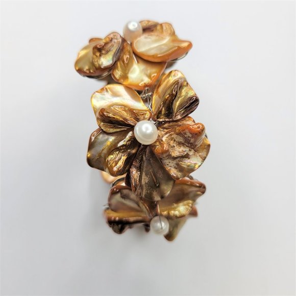 Orange Adjustable Cuff Bracelet with with Dyed Shell Petals & Pearls Bangle - Picture 15 of 15